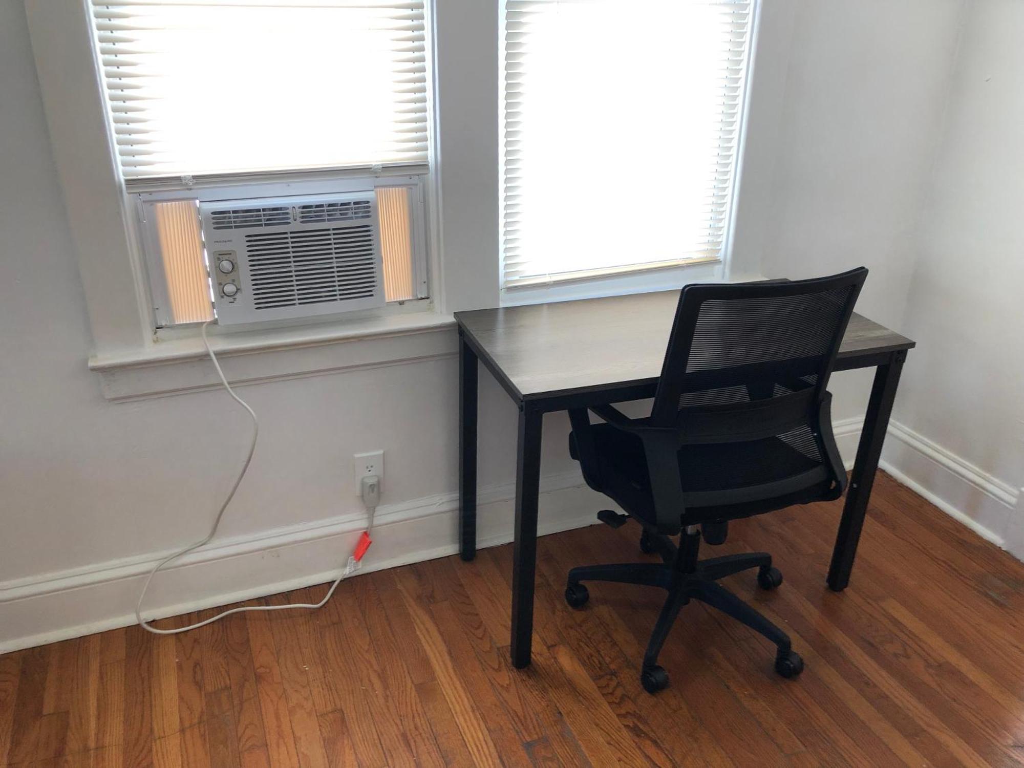 Private 2 Bedroom And 1 Bathroom House In A Quiet Area And Convenient To Nyc Bus And Train Perth Amboy Zewnętrze zdjęcie