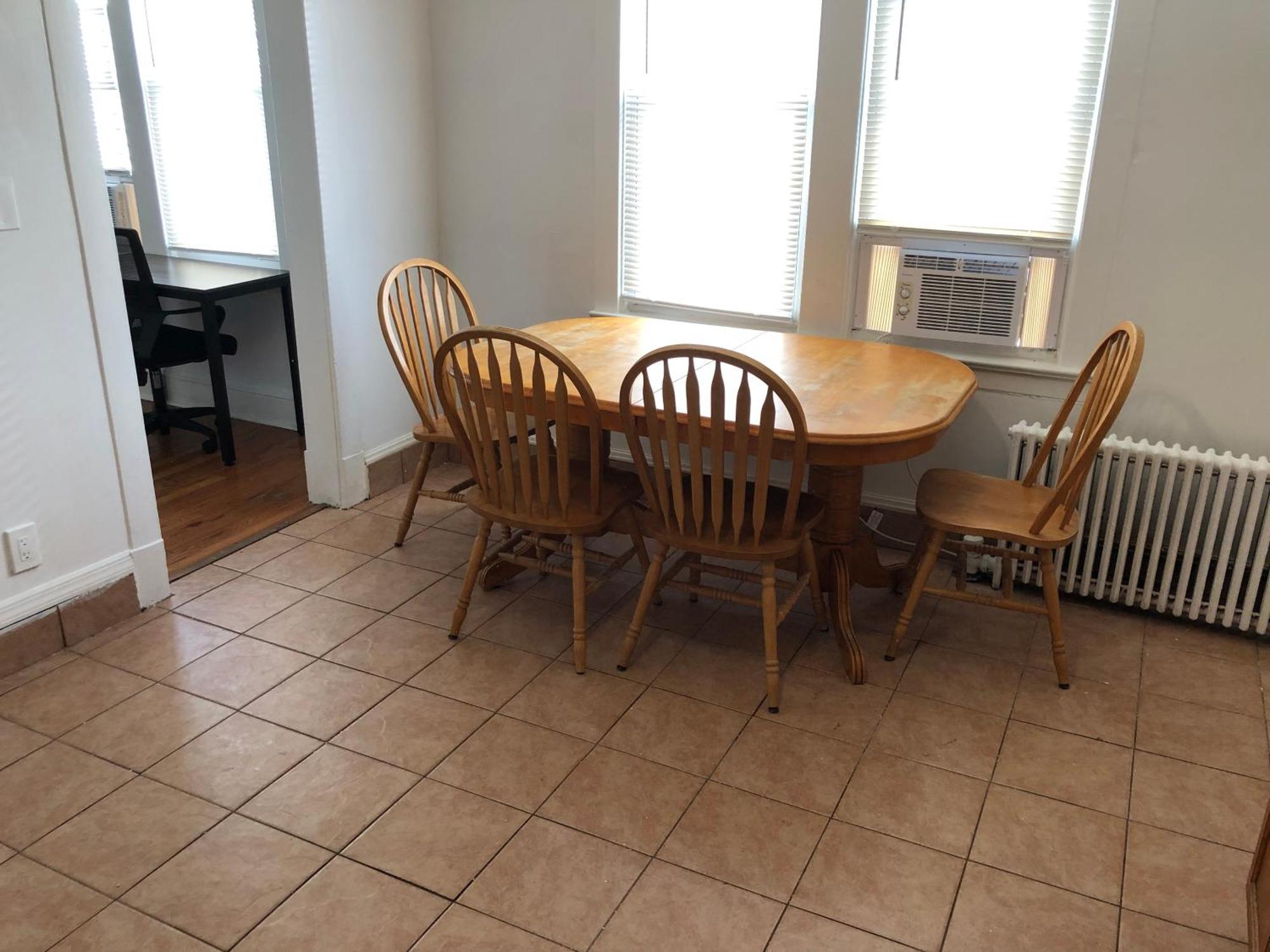 Private 2 Bedroom And 1 Bathroom House In A Quiet Area And Convenient To Nyc Bus And Train Perth Amboy Zewnętrze zdjęcie